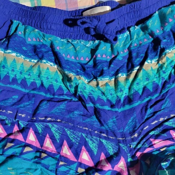 Just Be Aztec Blue And Pink Multicolored Shorts Pockets And Pull String Size Med - Picture 7 of 8